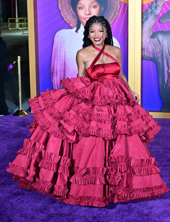 Image for article titled The Fabulous Fashions of &#39;The Color Purple&#39; Premiere