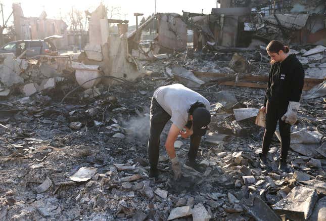 Imagen para el artículo titulado La casa de Andrew McNally, el rancho Zorthian y otros lugares emblemáticos destruidos en los incendios de Los Ángeles