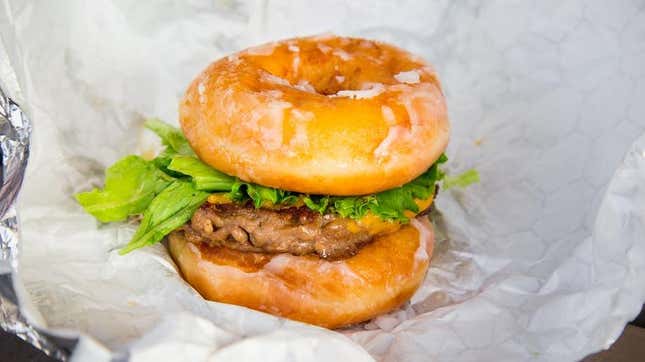 Doughnut burger