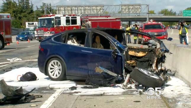 Tesla Model X crash