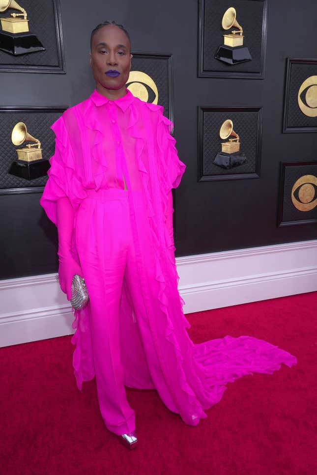 Image for article titled Grammys 2022: Red Carpet Looks