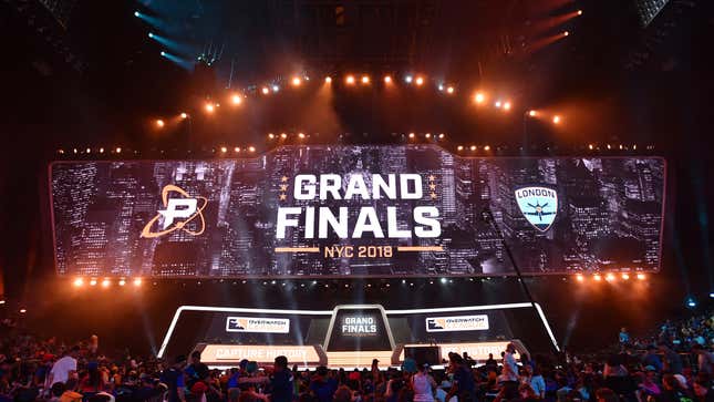 Former Redbird wins 2023 Overwatch League Grand Finals Championship - News  - Illinois State