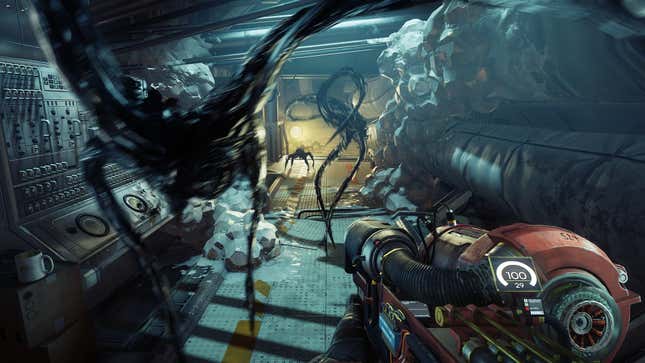 A group of Mimics attack the player in a tight corridor in Prey.