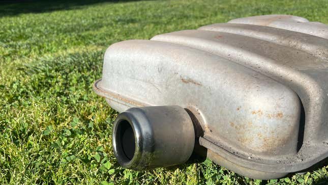 The First-Gen Mini Cooper’s Exhaust Tips Were Modeled After A Can Of ...