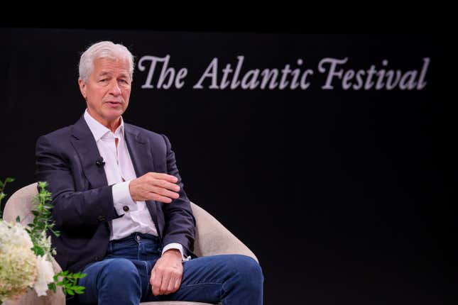 Image for article titled Jamie Dimon on the people who &#39;complain&#39; about return-to-office