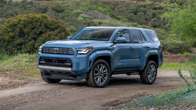 Front 3/4 view of a blue 2025 Toyota 4Runner