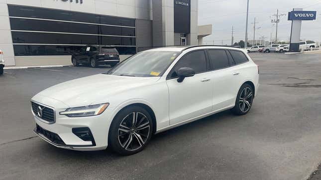 Image for article titled My Outback Is Always Out of Comission! What Car Should I Buy?