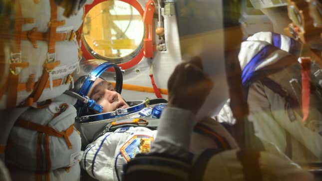 سيكون رائد الفضاء في وكالة الفضاء الأوروبية أندرياس موجينسن أول من قام بتجربة سماعة الواقع الافتراضي في الفضاء.