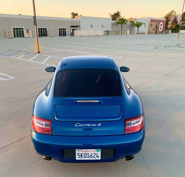 Image for article titled At $20,000, Is This Two-Pedal 1999 Porsche 911 Carrera An Automatic Good Deal?