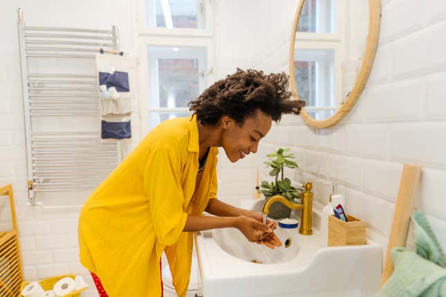 The Ultimate Bathroom Cleaning Guide