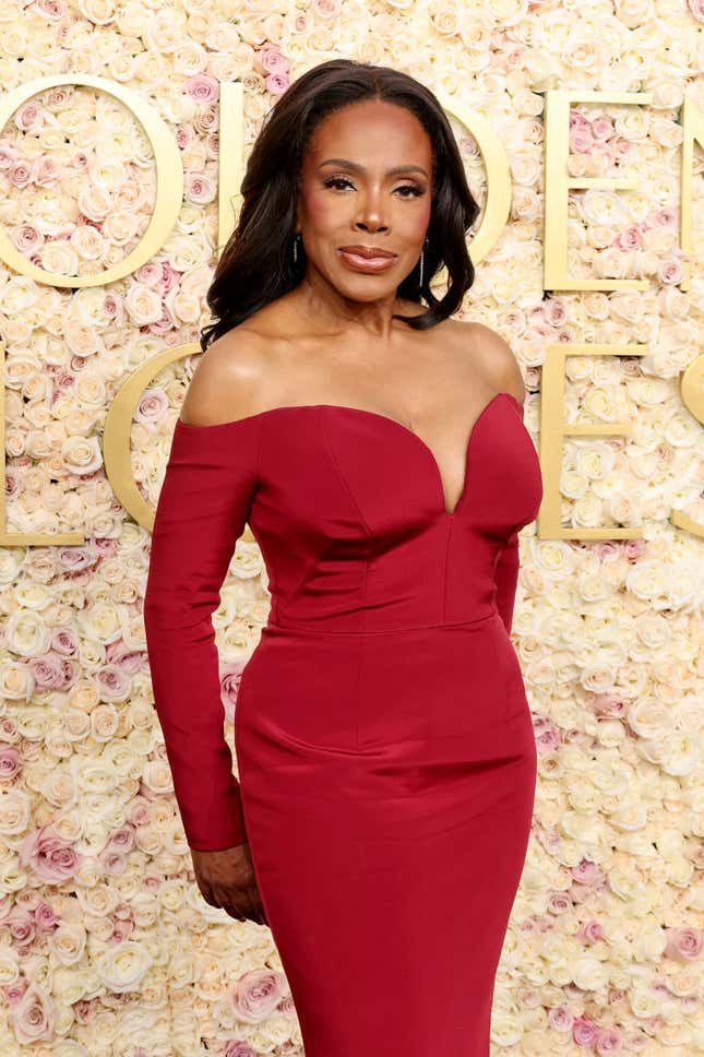 Sheryl Lee Ralph attends the 82nd Annual Golden Globe Awards at The Beverly Hilton on January 05, 2025 in Beverly Hills, California.