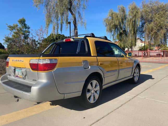 Image for article titled At $6,500, Would You Make A Run For The Border In This 2003 Subaru Baja?