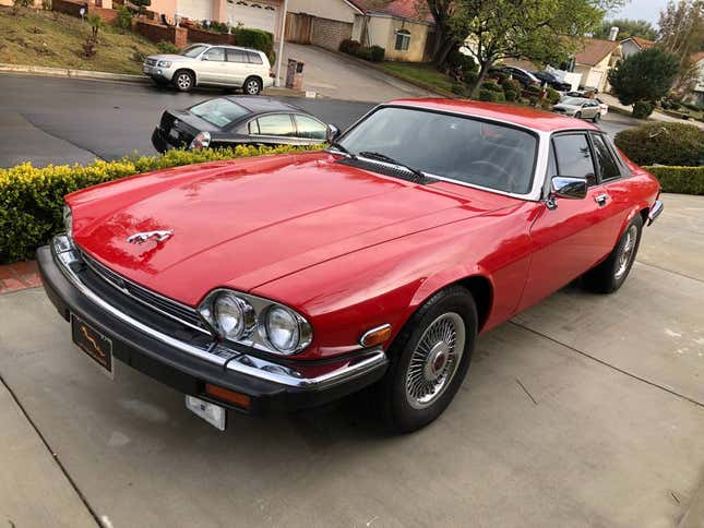 Image for article titled At $9,995, Is This 1990 Jaguar XJ-S V12 The Cat’s Meow?