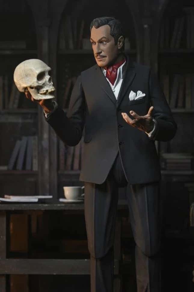 Image for article titled This Vincent Price Figure Comes With a Tiny Cookbook and True Fans Know Why