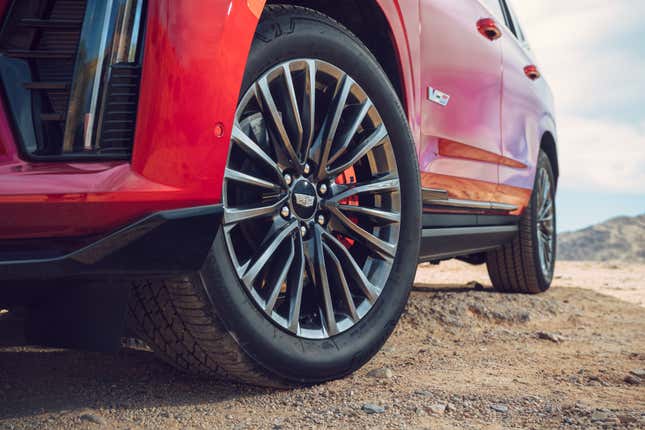 The 2023 Cadillac Escalade-V's standard 22" wheels