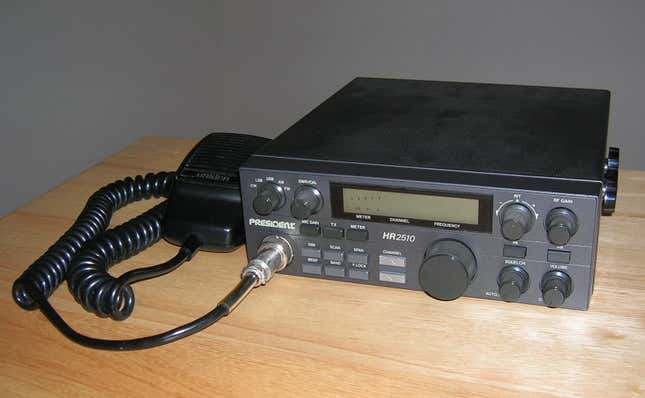 CB radio base station and wired microphone