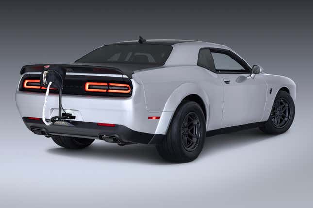 Image for article titled Check Out the 2023 Dodge Challenger SRT Demon 170 From Every Angle