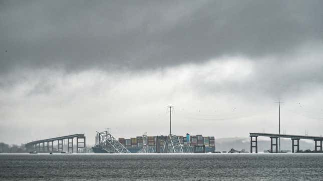 A photo of a container ship crashed into a bridge in Baltimore. 