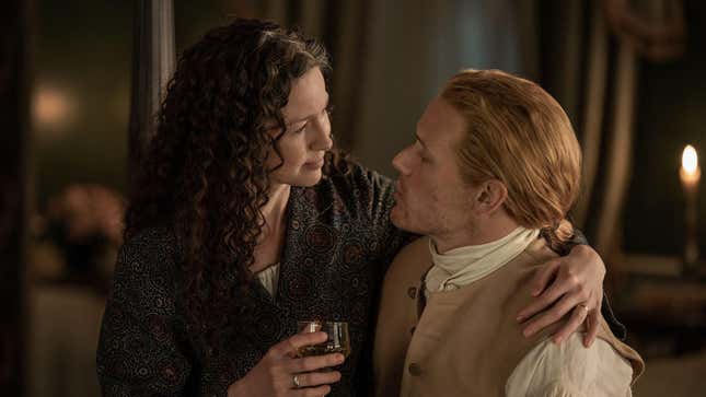 Caitriona Balfe and Sam Heughan in Outlander season 7