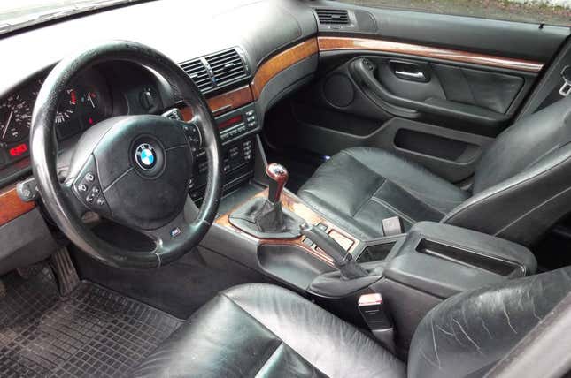 Image for article titled At $14,999, Is This 2001 BMW 530i The Ultimate Investment Machine?