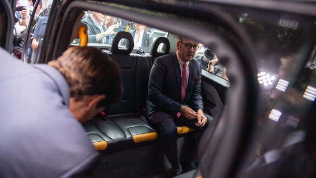 Hollywood Reportedly Doesn't Want Kevin Spacey Anymore, Suggests He Try Europe