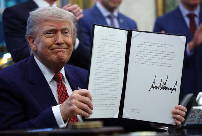 Image for article titled Trump wants more nuclear power plants. Nuclear stocks surge