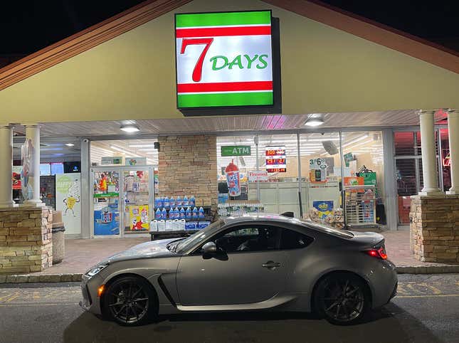 Image for article titled I Took 12 Cars to 7-Eleven and All I Got Were These Stupid Photos