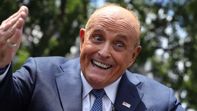 Image for article titled Highlights From Rudy Giuliani’s Apartment Listing