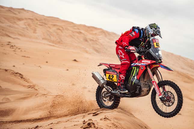 Image for article titled The Harrowing Beauty of the 2023 Dakar Rally