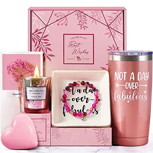 Image for article titled Valentines Day Gifts For Women, Now 31% Off