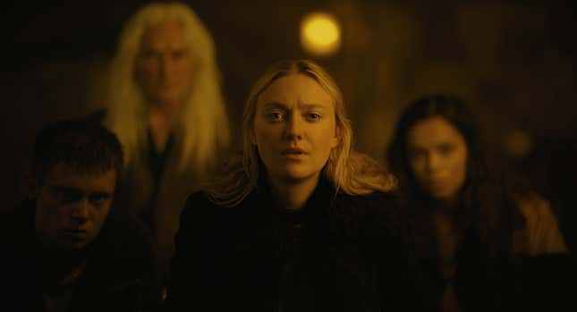 Photo Credit: Courtesy Warner Bros. Pictures   Caption: (L-r) OLIVER FINNEGAN as Daniel, OLWEN FOUÉRÉ as Madeline, DAKOTA FANNING as Mina, and GEORGINA CAMPBELL as Ciara in The Watchers