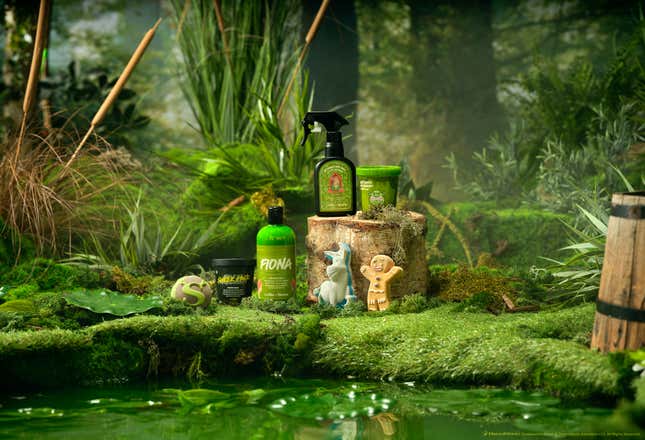 Image for article titled Lush's Slimy New Shrek Collection Brings the Swamp to the Spa