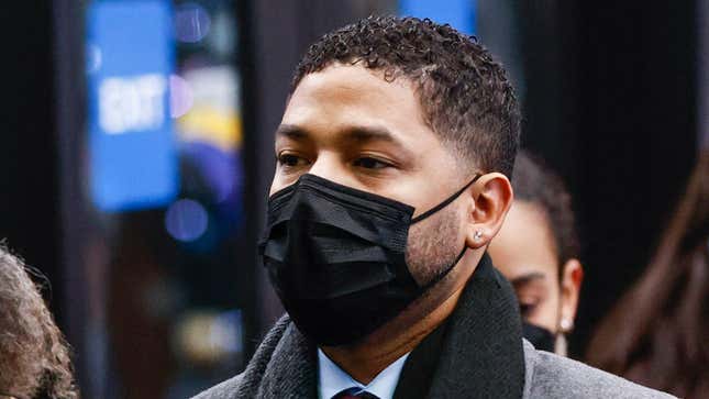 Jussie Smollett arrives with family members at the Leighton Criminal Court Building for his trial on disorderly conduct charges on December 6 2021 in Chicago, Illinois. 