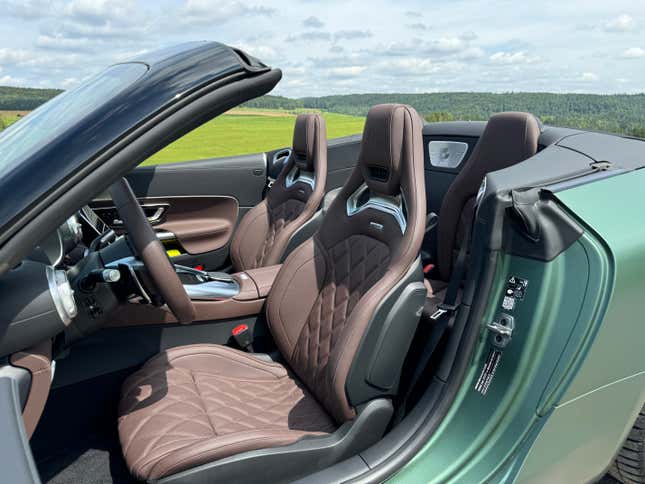 Front seats of Mercedes-AMG SL63 SE Performance in matte blue