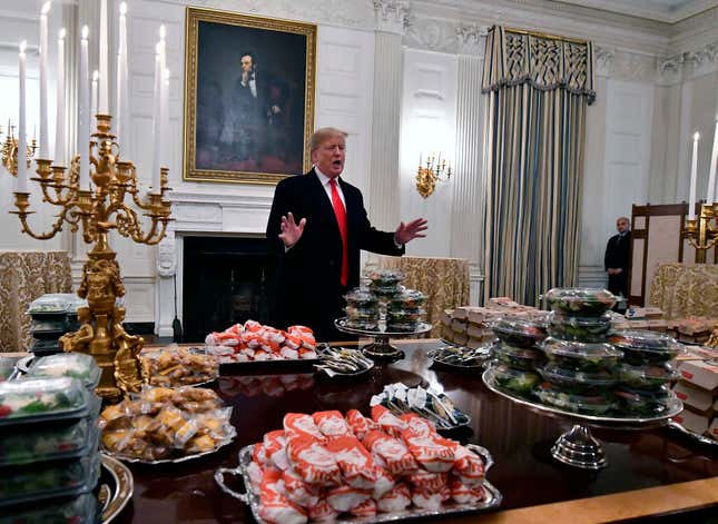 Image for article titled Trump finally got the White House banquet of his dreams
