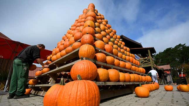 Looming pyramid of pumpkins