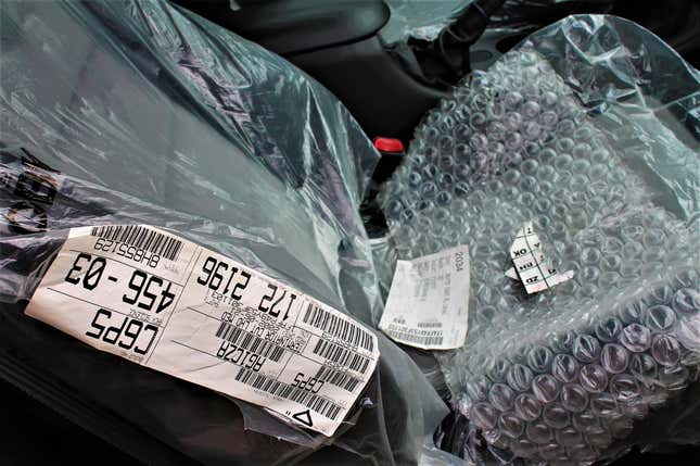 Image for article titled Mustang Enthusiast Buys Mint-Condition 2003 Ford Mustang Cobra 'Terminator' With Only 534 Miles