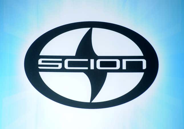 the-10-worst-car-company-logos-of-all-time