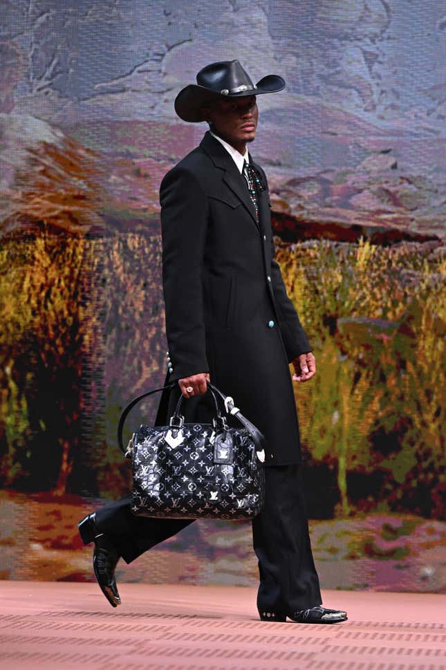 Image for article titled Our 40 Favorite Looks From Pharrell&#39;s Paris Fashion Week Runway Show