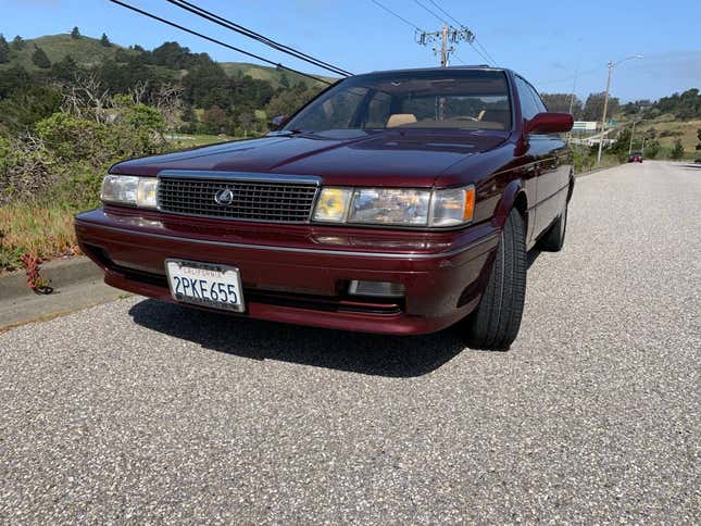 Image for article titled At $12,500, Could This 1990 Lexus ES 250 Drop You Into The Lap Of Luxury?