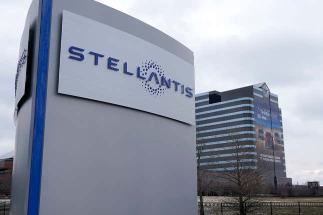 FILE -- The Stellantis sign appears outside the Chrysler Technology Center in Auburn Hills, Mich, on Jan. 19, 2021. Stellantis, one of the largest automakers in the world that owns Chrysler, Dodge, Jeep and other brands, on Tuesday, March 19, 2024. agreed to follow California&#39;s rules to cut greenhouse gas emissions from cars in a move that will help the state advance its move away from gas-powered vehicles. (AP Photo/Carlos Osorio, File)