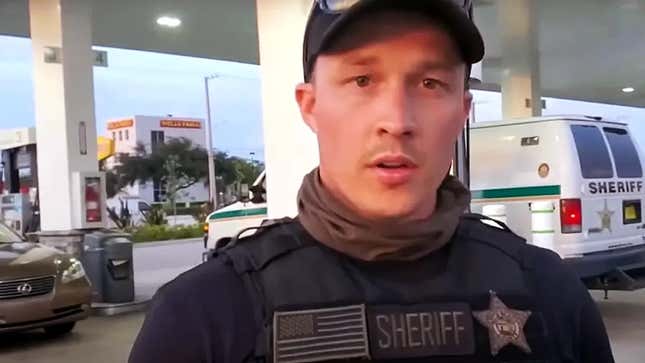 Imagen para el artículo titulado La policía de Florida que paralizó a un joven negro de 17 años que se dirigía a una fiesta tendrá que desembolsar una gran cantidad de dinero.