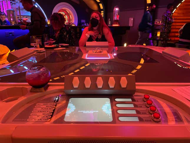 Image for article titled Disney's $6,000 Star Wars Hotel Is Incredibly Immersive—But It Still Costs $6,000