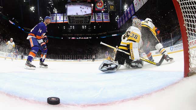 The Pens tried to use a coupon code in net and it backfired.