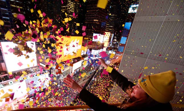 Image for article titled Avoid Times Square and watch the ball drop on New Year&#39;s Eve at these hotels instead