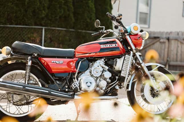 Image for article titled At $9,000, Is This 1975 Suzuki RE5 A Wankel Worth Breaking Out The Wallet?