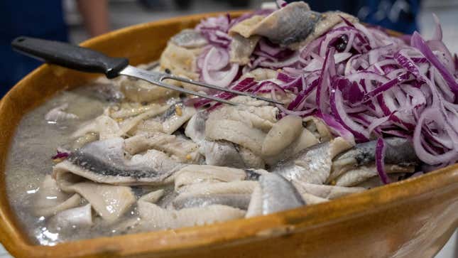 Pickled herring with red onions