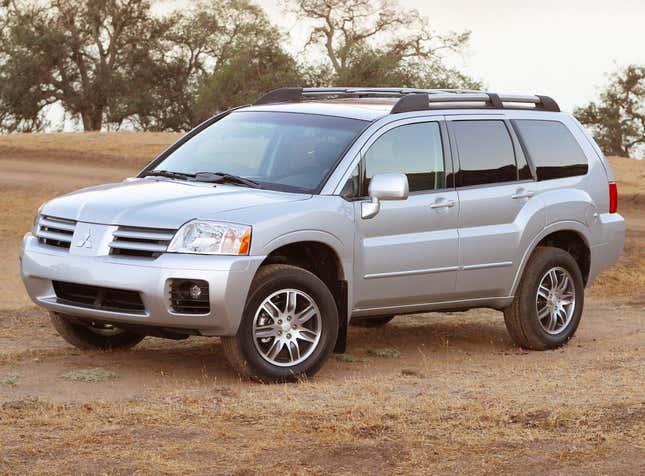 2004-2005 Mitsubishi Endeavor 