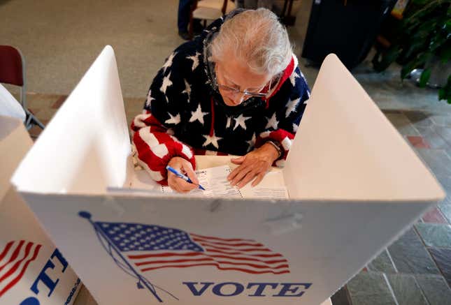 Image for article titled Photos: Americans line up to vote in the 2018 midterms