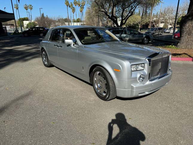 Image for article titled At $105,000, Is This 2006 Rolls-Royce Phantom A Sublime Steal?